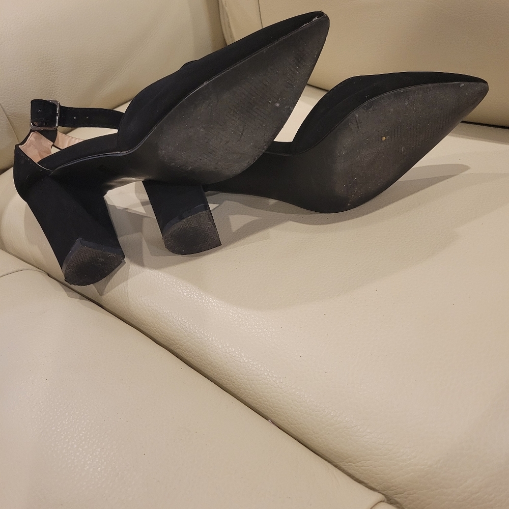 Black Women's Block Heelsp - Picture 6 of 8